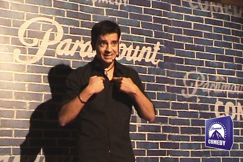 Ramón Cómico actuando para el programa "Nuevos Cómicos" de Paramount Comedy.